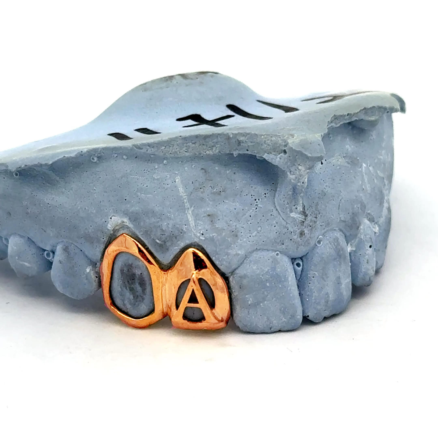 Custom 2 Teeth - Open Face Window + 3D Letter