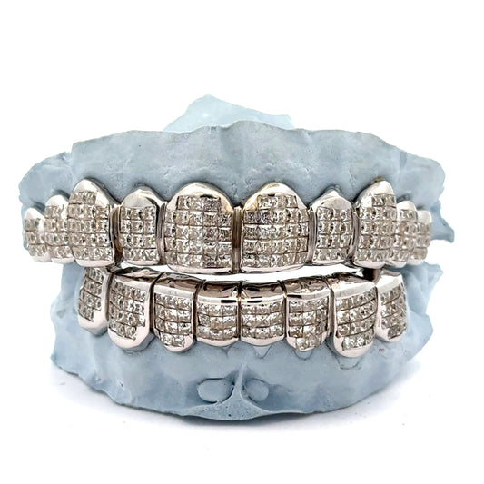 Custom Invisible VVS Moissanite HandSet Grillz